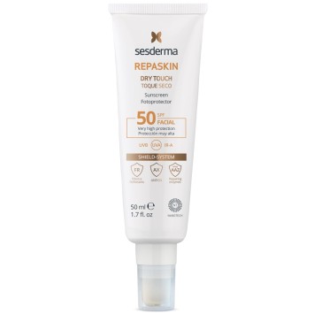 Солнцезащитное средство для лица с нежностью шелка SPF50 (UVA) 50 мл Repaskin Dry Touch Facial Sunscreen SPF50 Sesderma / Сесдерма