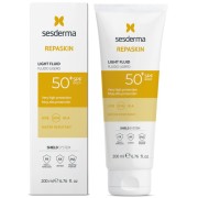 Флюид нежный солнцезащитный для тела 200 мл REPASKIN LIGHT FLUID SPF50 Sesderma / Сесдерма